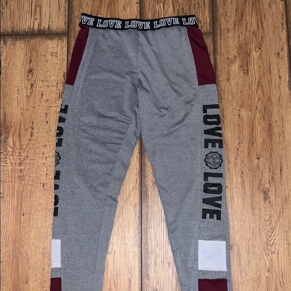 Super comfy LOVE pants